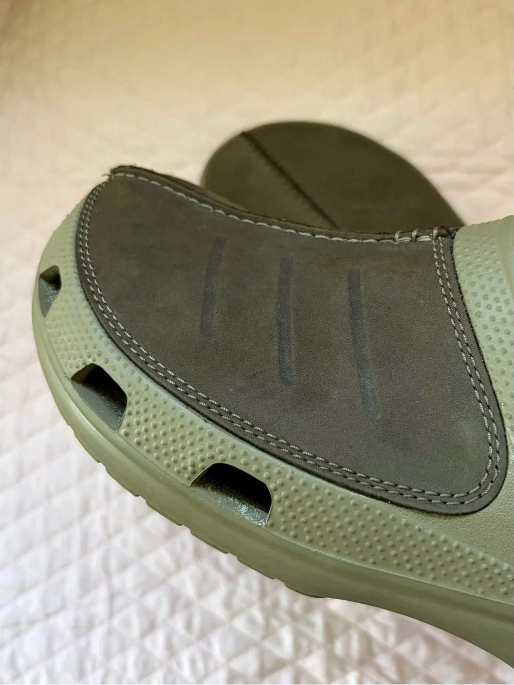 CROCS Men's  Brown Slip-On Clog with Back Strap Sz 12